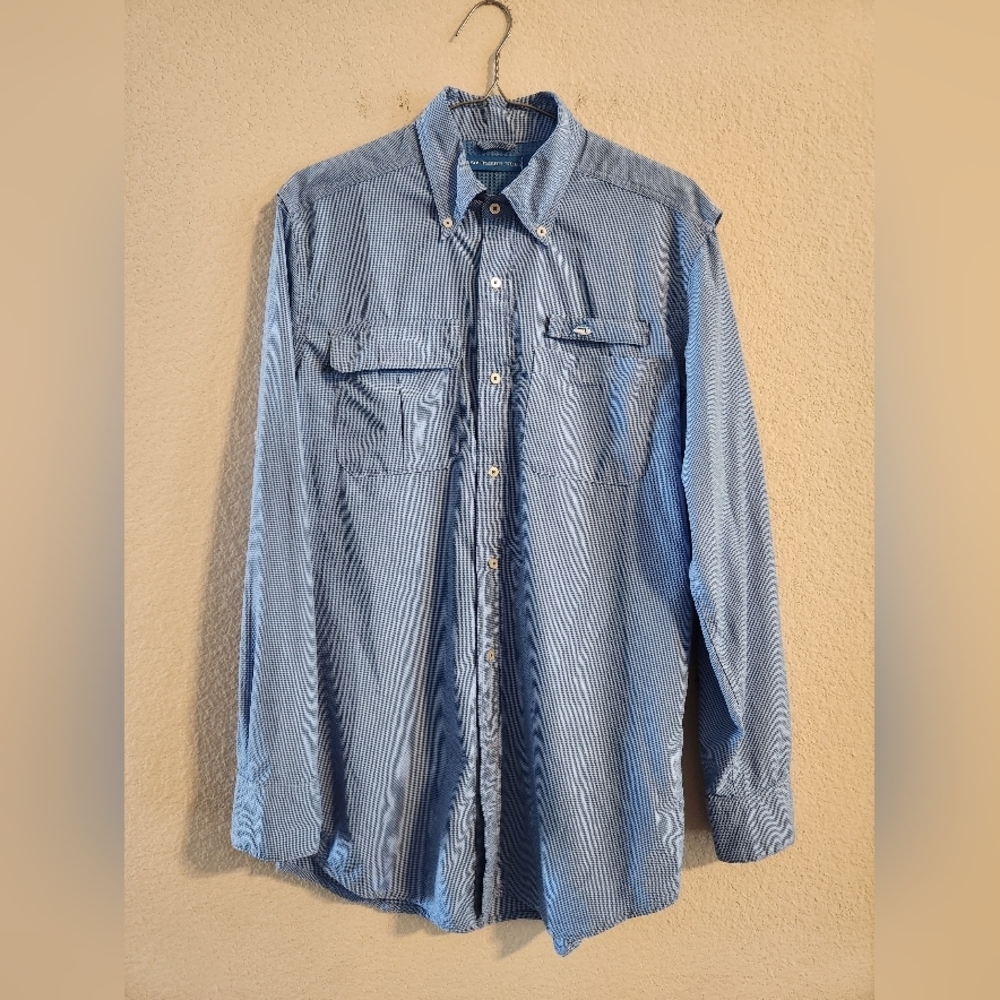 Southern Tide Men’s Fishing Short sleeve button up shirt size small